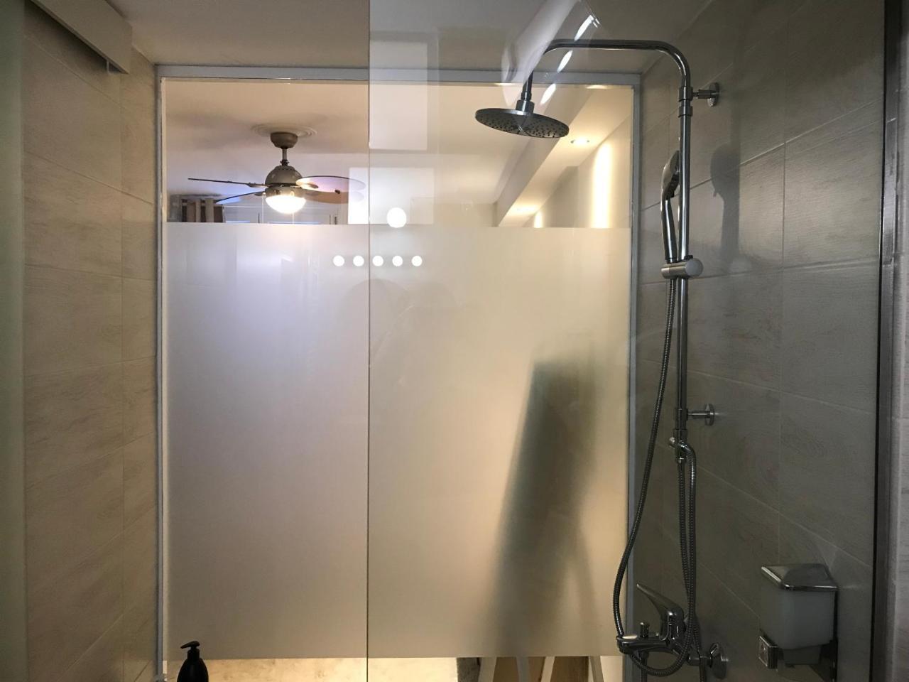 Holodek : Petralona Appartement *
