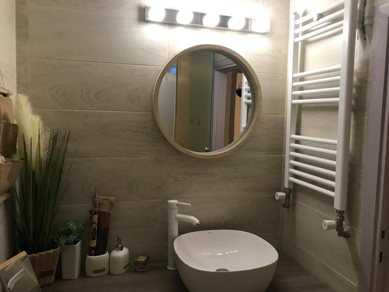 Appartement Holodek : Petralona *
